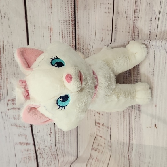 Disney Store Marie/cat from the Aristocats plush - Picture 1 of 8